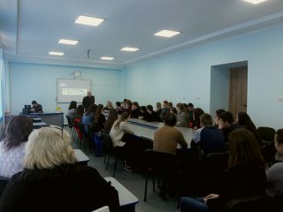 Профорієнтаційний виїзд викладачів природничо-географічного факультету до с. Малокаховка Херсонської області Профорієнтаційний виїзд викладачів природничо-географічного факультету до с. Малокаховка Херсонської області