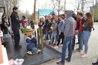 «Правила поведінки при виявленні вибухонебезпечних предметів» «Правила поведінки при виявленні вибухонебезпечних предметів»