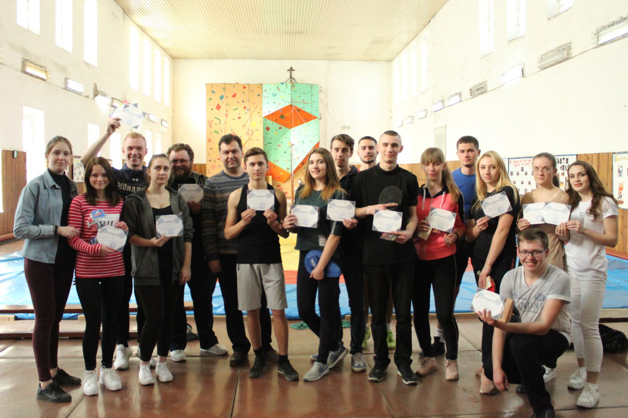 Вітаємо учасників турнір з настільного тенісу!