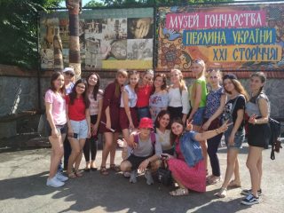 Фольклорна практика студентів філологічного факультету МДПУ імені Богдана Хмельницького Фольклорна практика студентів філологічного факультету МДПУ імені Богдана Хмельницького
