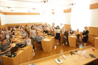 Публічна лекція «Інклюзивна література: від поразок до перемог» Публічна лекція «Інклюзивна література: від поразок до перемог»