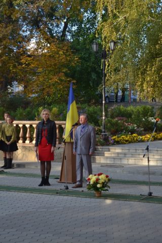 Подвигу вічно зоріти - пам`яті вічно жити! Подвигу вічно зоріти - пам`яті вічно жити!