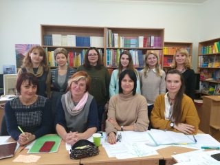 Методичний семінар підвищення кваліфікації для вчителів німецької мови «Соціальні форми та методи роботи на заняттях з німецької мови» Методичний семінар підвищення кваліфікації для вчителів німецької мови «Соціальні форми та методи роботи на заняттях з німецької мови»