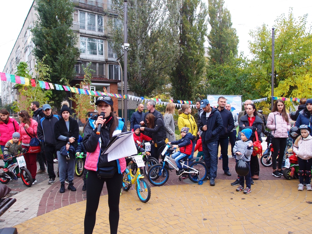 Студенти МДПУ приймають участь в проведенні великого дитячого велосвята