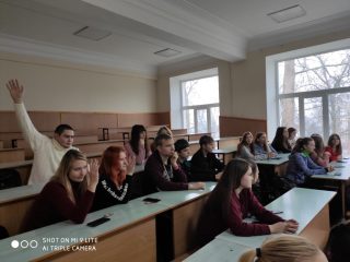 Круглий стіл-презентація, присвячений до Дня ґрунтів та Дня вічнозелених рослин Круглий стіл-презентація, присвячений до Дня ґрунтів та Дня вічнозелених рослин