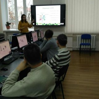 В Steam-лабораторії пройшов майстер-клас для вчителів шкіл міста Мелітополя В Steam-лабораторії пройшов майстер-клас для вчителів шкіл міста Мелітополя
