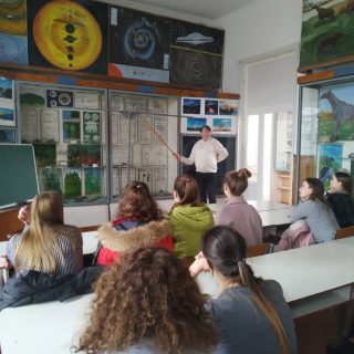 Учні взяли участь в лекції-диспут «Геологічна історія розвитку органічного світу Землі» Учні взяли участь в лекції-диспут «Геологічна історія розвитку органічного світу Землі»